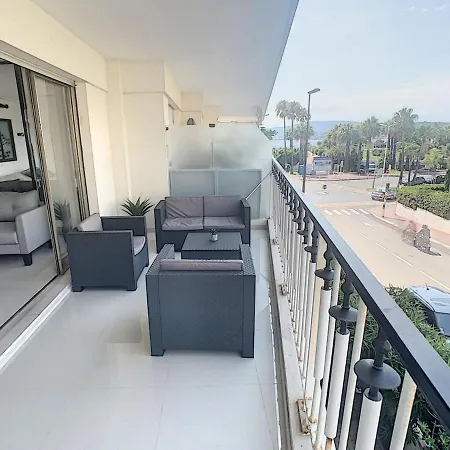 Lägenhet On La Croisette With Terrace Cannes
